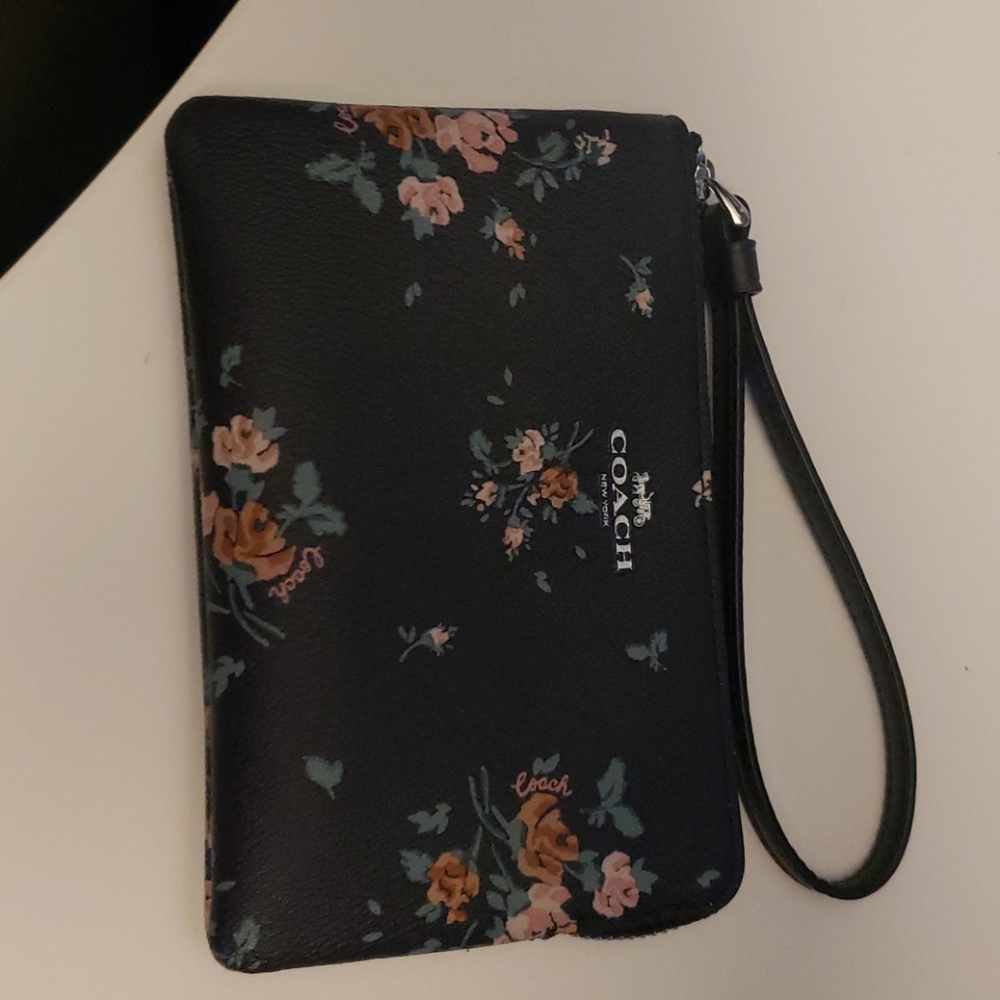 Coach Navy/flower wristlet